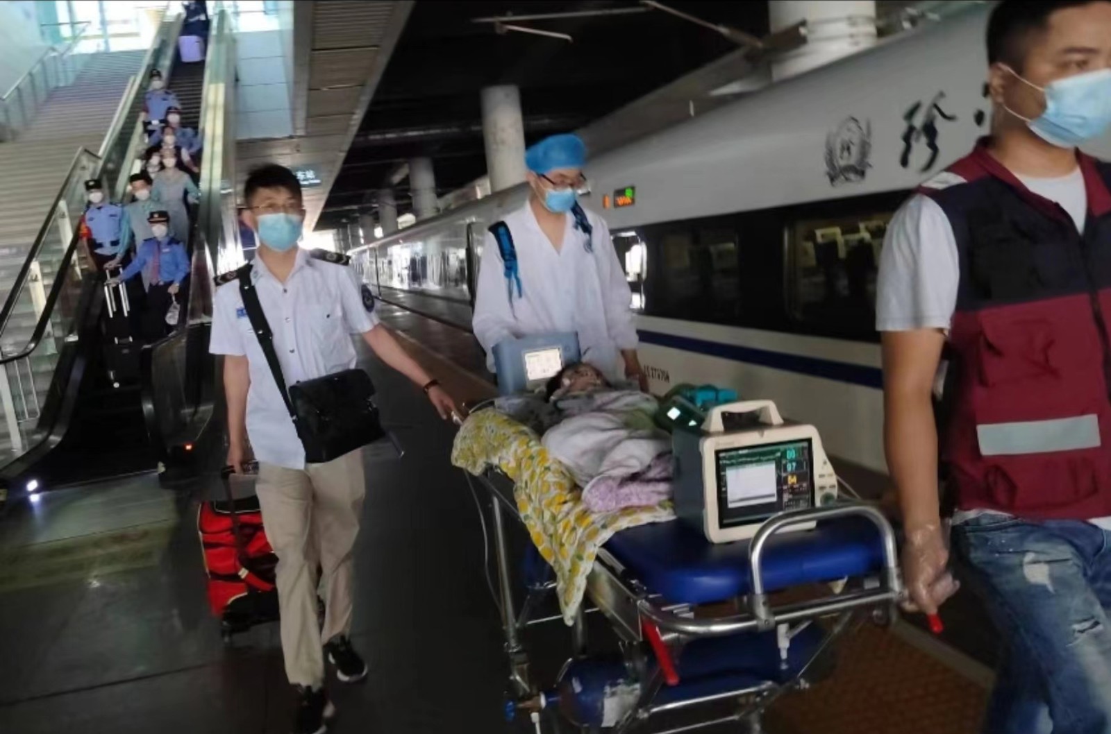 洛宁县高铁转运公司