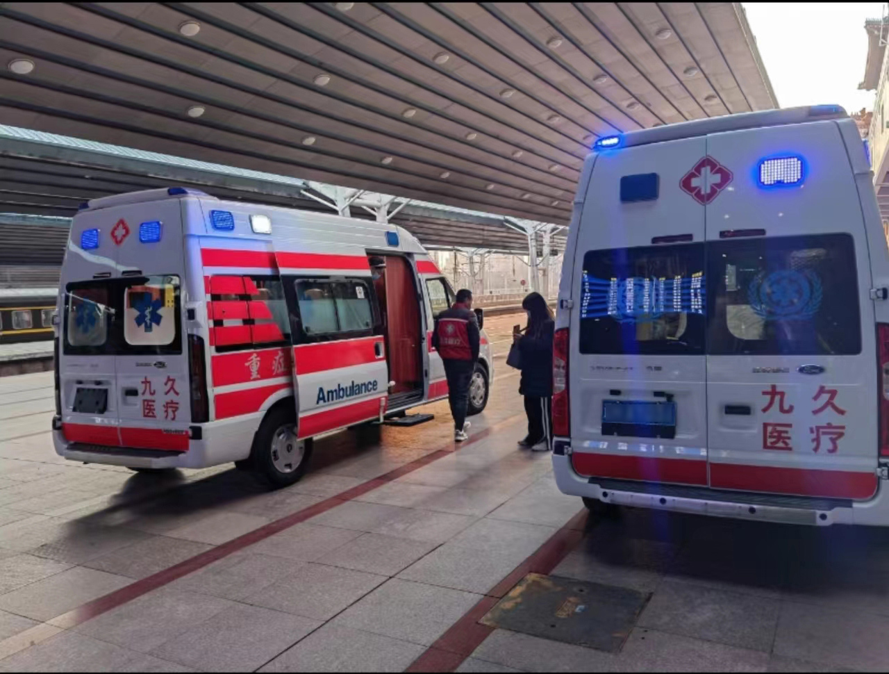 洛宁县救护车长途转运